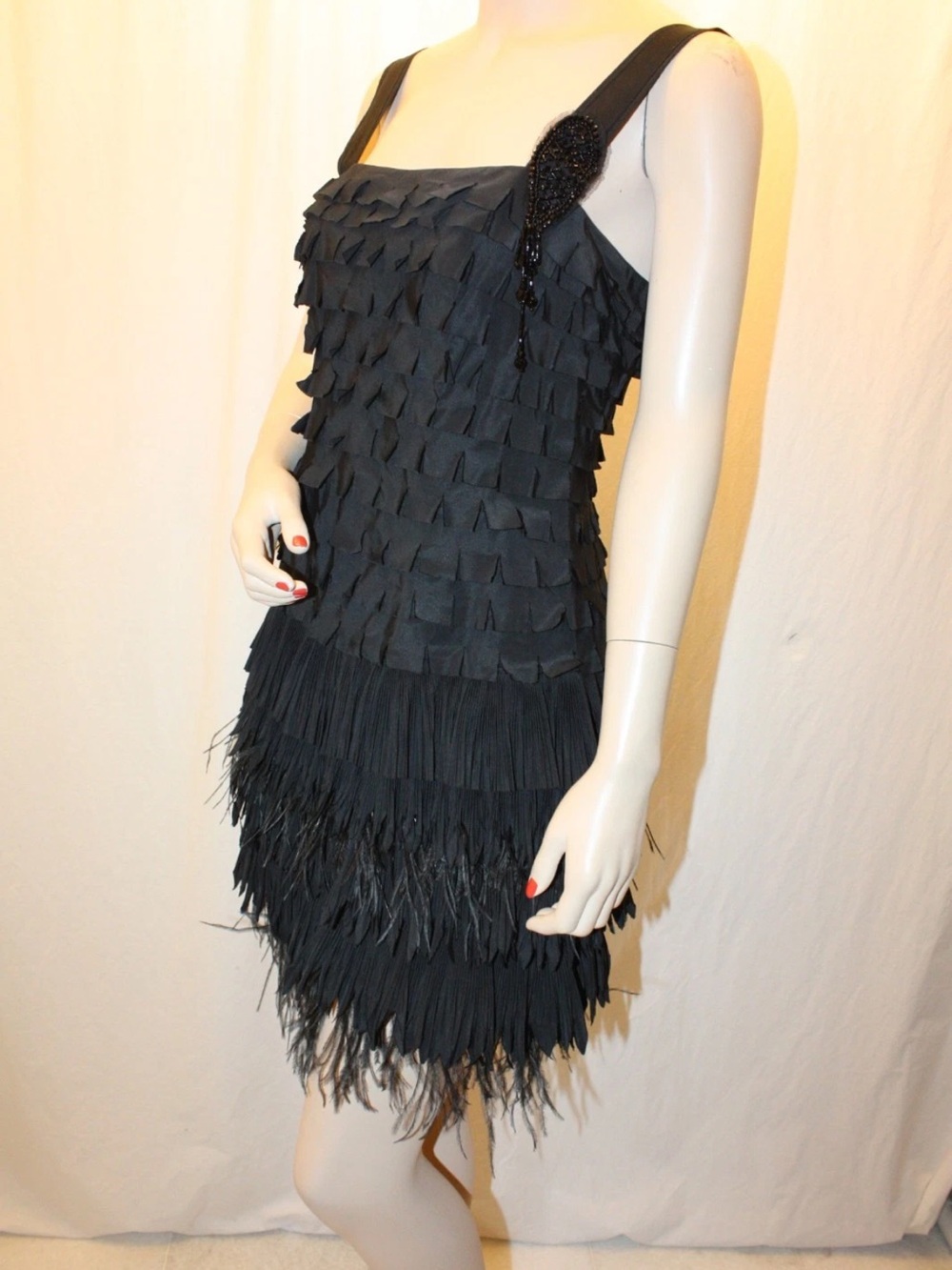 BCBG black feather skirt dress cocktail mini 0